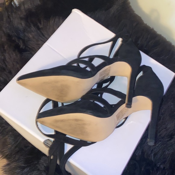 ALDO Womens black size 8.5 heels. - Picture 3 of 5